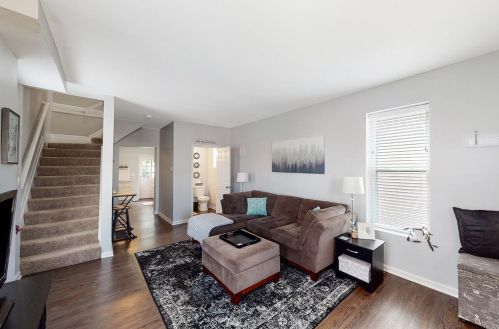 3459 Cardiff Ave, Cincinnati, OH 45209-1317