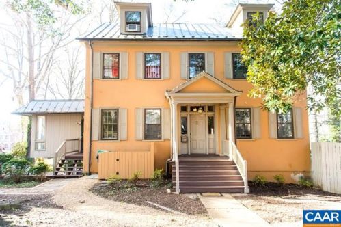 29 University Cir, Charlottesville, VA 22903-1801