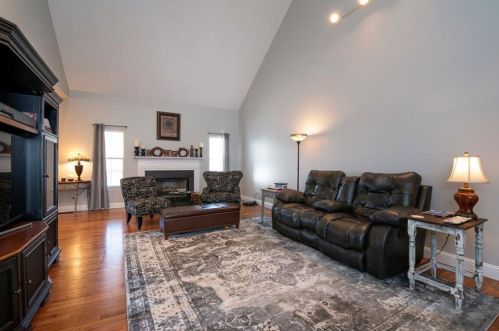 3644 Rocky Ford Ter, Gainesville, GA 30506-4540