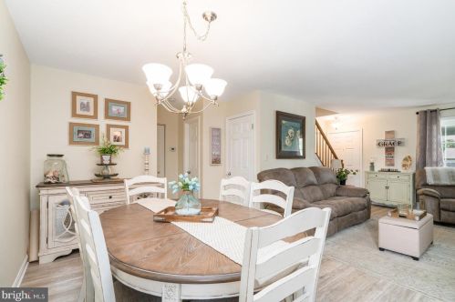 107 Woodlawn Dr, Forest Hill MD  21050-1233 exterior