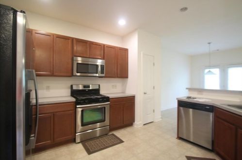 3585 Flycatcher Way, Duluth GA  30097-5184 exterior