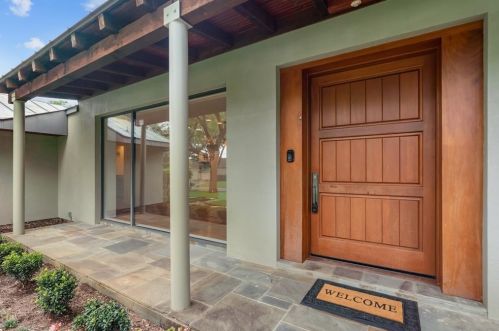 4445 College Park Dr, Dallas, TX 75229-2929