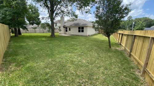 5030 Deerpath Dr, Conroe TX  77303-2380 exterior