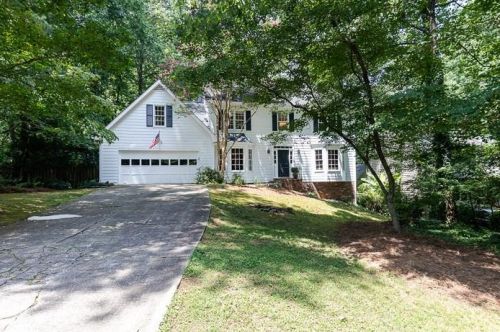 80 Millbrook Trce, Marietta, GA 30068-3749