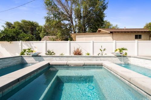 3364 Cedar St, Riverside CA  92501-2625 exterior