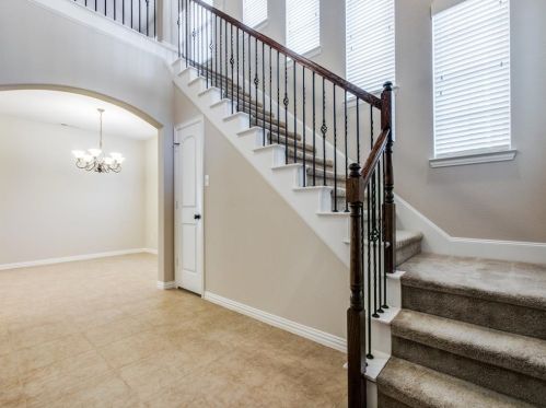 416 Perkins Dr, Argyle TX  76226-5570 exterior