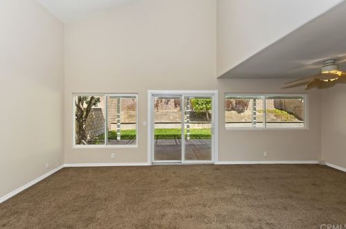 7325 Calle Granada, Anaheim CA  92808-1033 exterior