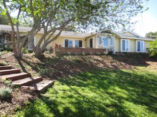 633 Vista Ave, Escondido, CA 92026-1561