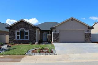 542 El Mango Dr, Redding, CA 96003-9102