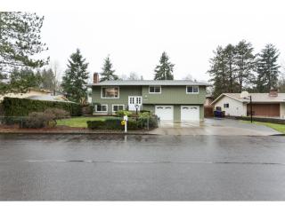 16635 Lancaster Dr, Gladstone, OR