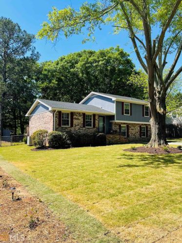 943 Northridge Dr, Conyers, GA 30012-4030