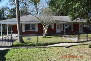 827 Minden St, Kenner, LA 70062-6835