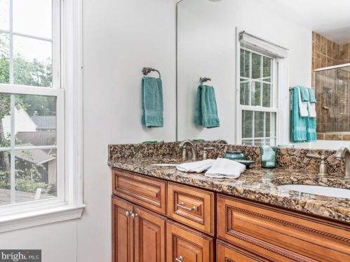 7620 Bertito Ln, Springfield VA  22153-1601 exterior