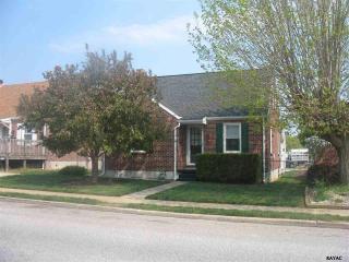 1643 Filbert St, York PA  17404-5203 exterior