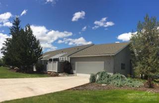 3561 Hillcrest Dr, Eagle Crest, OR 97756-8329