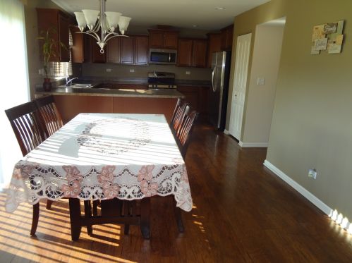 684 Boathouse Rd, Pingree Grove IL  60140-2090 exterior