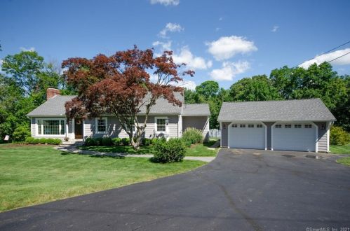 70 Anderson Rd, Wallingford, CT 06492-5503