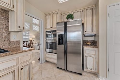 405 Laureltree Dr, Anaheim CA  92808-1648 exterior