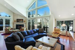 706 Forest Rd, Vail, CO 81657-5025
