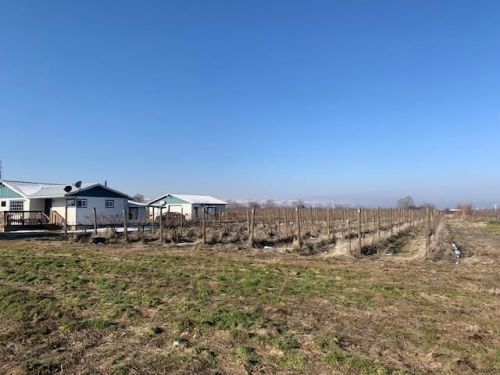 84404 Winesap Rd, Milton Freewater, OR 97862-7669