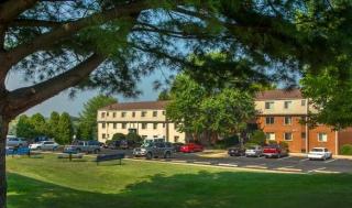 1293 Bayside Ave, Woodbridge VA  22191-2300 exterior