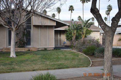 873 Louise St, Colton, CA 92324-1126