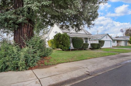 603 Grant Ave, Lodi, CA 95240-0907
