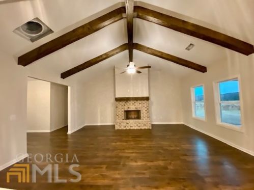 195 Robertson Rd, Lagrange, GA 30241-9602