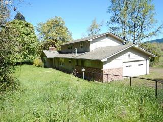 90993 Hill Rd, Springfield, OR 97478-9794