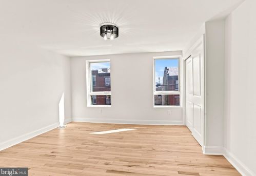 1512 4 St, Philadelphia PA 19147-6531 exterior