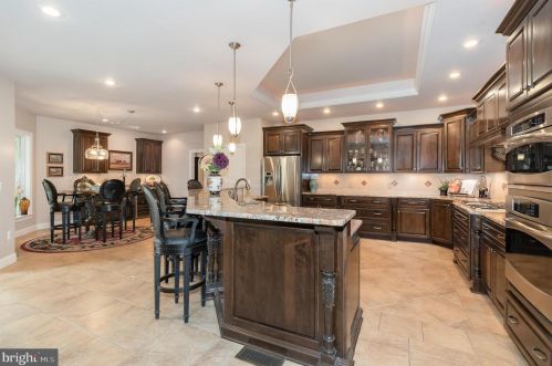 253 Bonnybrook Rd, Carlisle PA 17013-4214 exterior