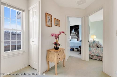 178 Old Orch Ln, Tinton Falls NJ 07712-2570 exterior