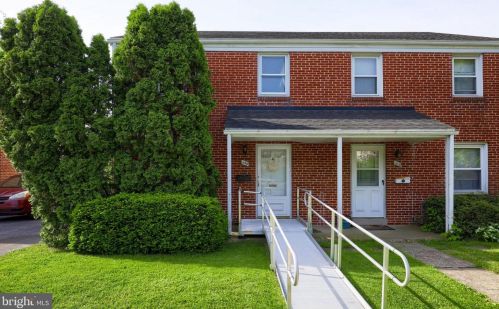 658 Hershey Ave, Lancaster, PA 17603-5704