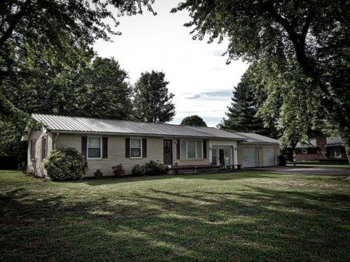405 Jackson St, Puryear, TN 38251-3510