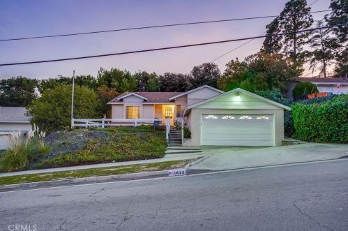 1832 Crestwood St, Palos Verdes Estates, CA 90275-1300