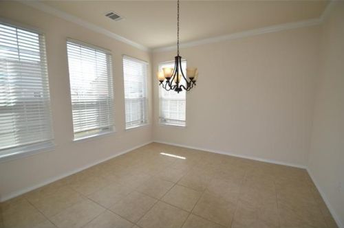 125 Scarlet Oak Cv, Uhland TX  78640-5938 exterior