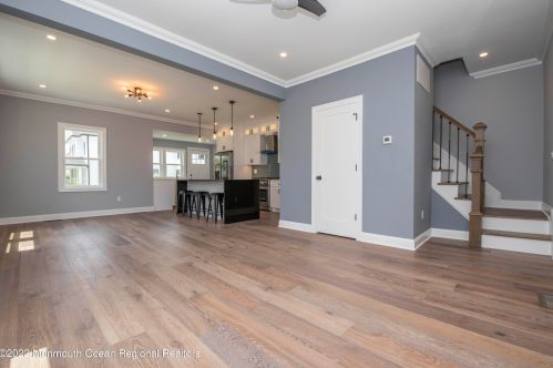 22 High St, Tinton Falls NJ  07724-3451 exterior