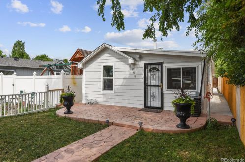 4764 Galapago St, Englewood, CO 80110-6431