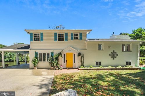 1071 Trails End Rd, Riviera Beach, MD 21122-5318