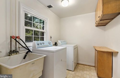 1120 Tanley Rd, Silver Spring MD  20904-2158 exterior