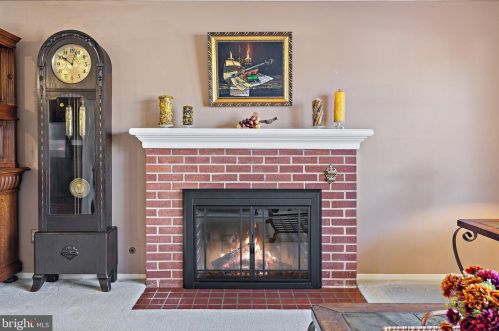 5209 Light St, Springfield VA  22151-2522 exterior