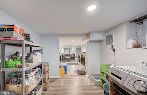 750 64 St, Philadelphia PA 19151-3128 exterior