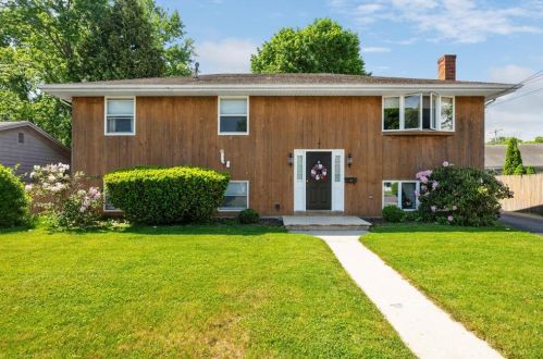 1 Grant St, Providence, RI 02919-2312