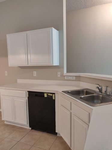 405 Flowering Plum Ln, Fort Worth TX  76140-6556 exterior