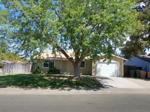 9665 Jan Marie Way, Elk Grove, CA 95624-2443