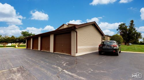 320 Circlegate Rd, Mokena, IL 60451-2699