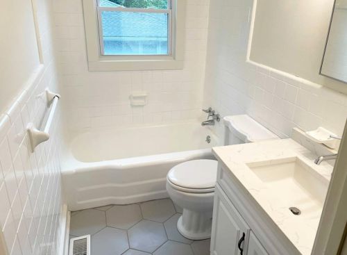 979 Pinehurst Dr, Smyrna GA  30080-4224 exterior