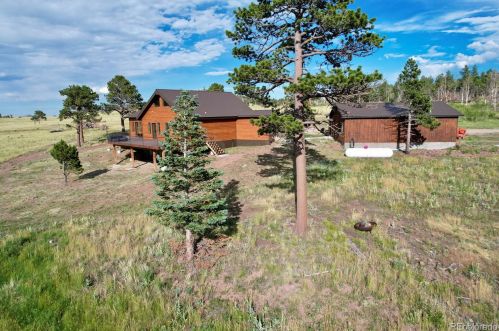 2104 Sigler Dr, Sangre De Cristo Ranches CO exterior