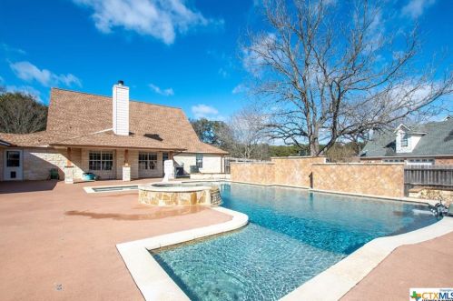 2114 Red Rock Dr, Morgans Point TX 76513-1343 exterior