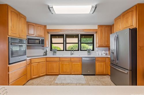 5243 Poola St, Honolulu HI  96821-1554 exterior